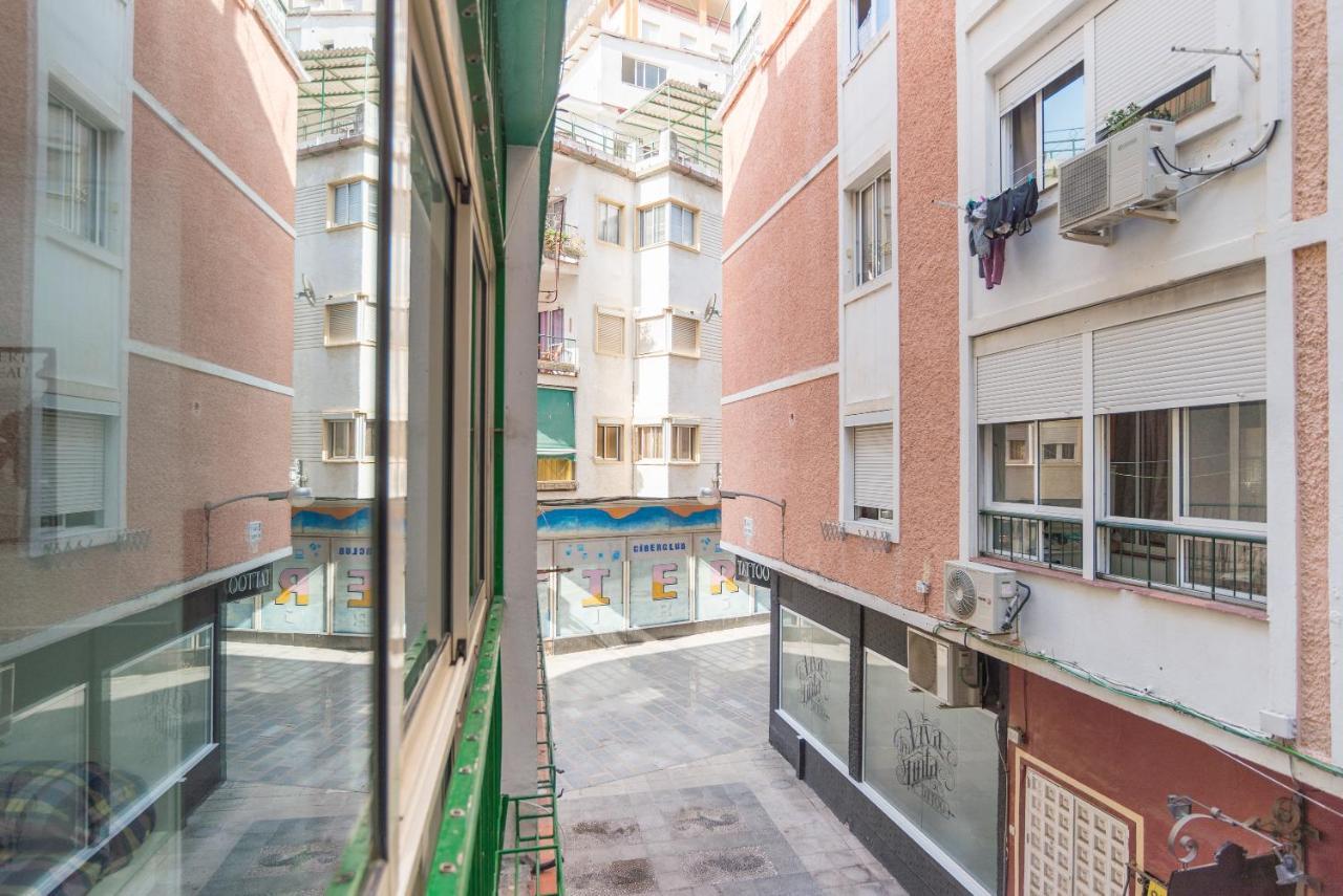 Luminoso Y Moderno Estudio Plaza Andalucia Torremolinos Luaran gambar