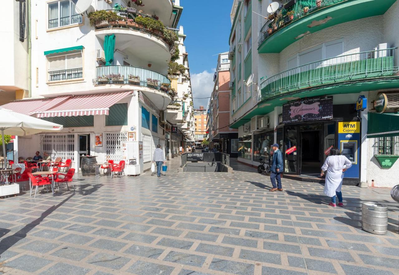 Luminoso Y Moderno Estudio Plaza Andalucia Torremolinos Luaran gambar